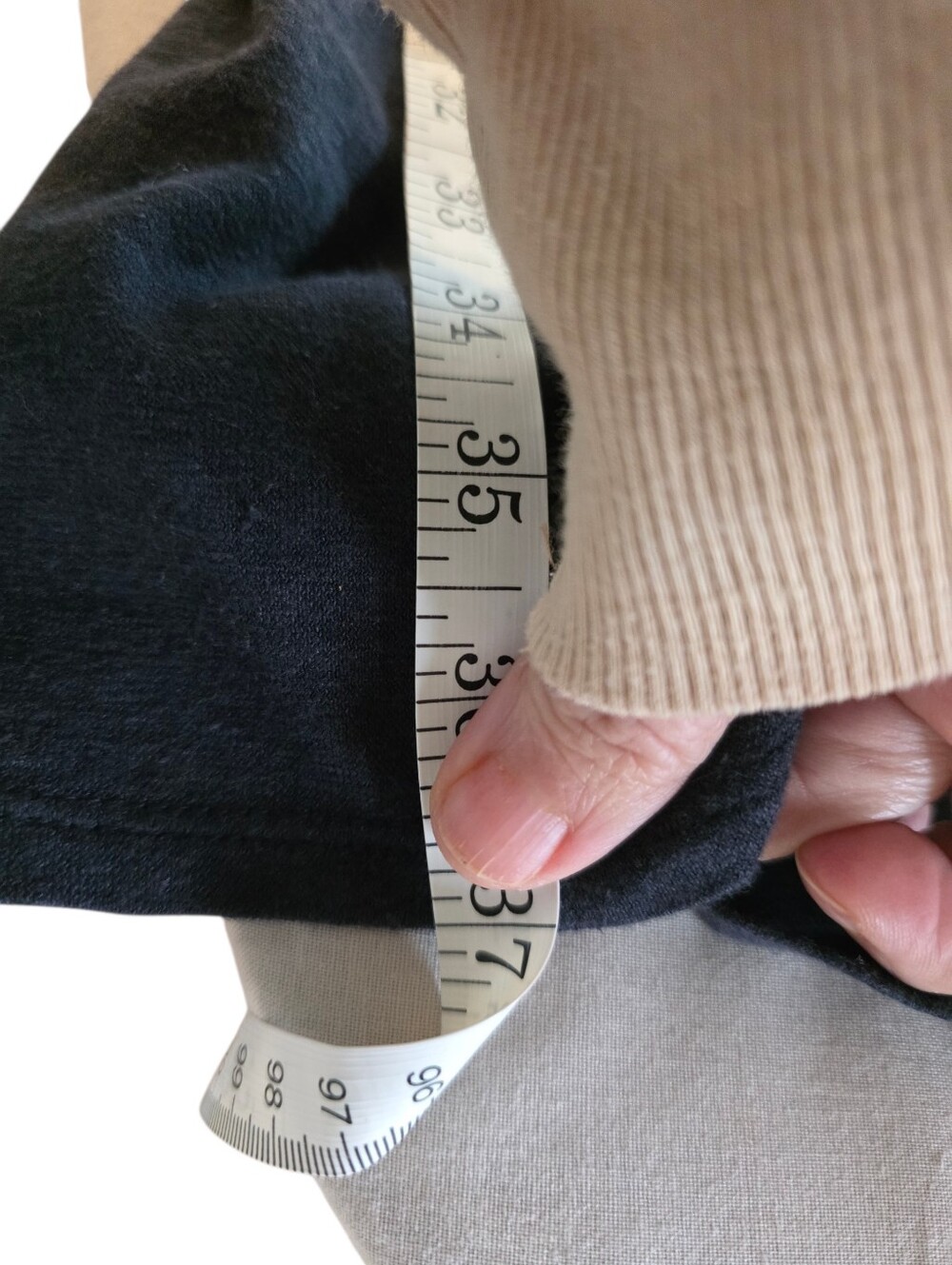 Patagonia Black Wrap-Front Midi Dress Size Medium - Picture 8 of 8